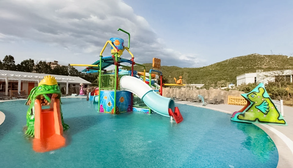 هتل پالم وینگز افسوس کوش آداسی